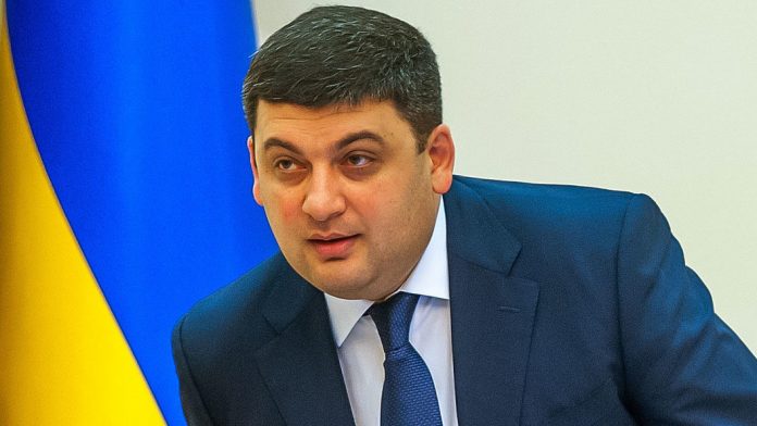 Гройсман обвинил Порошенко и окружение в развязывании войны в Донбассе
