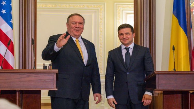 Госсекретарь Помпео на встрече в Киеве заявил, что Крым для Украины "потерян навсегда"