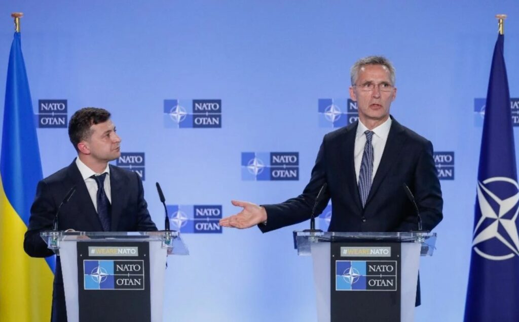 Президент Украины Владимир Зеленский и генеральный секретарь  НАТО Йенс Столтенберг